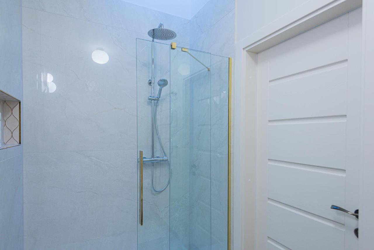 Memel Townhouse Apartamentai 克莱佩达 外观 照片