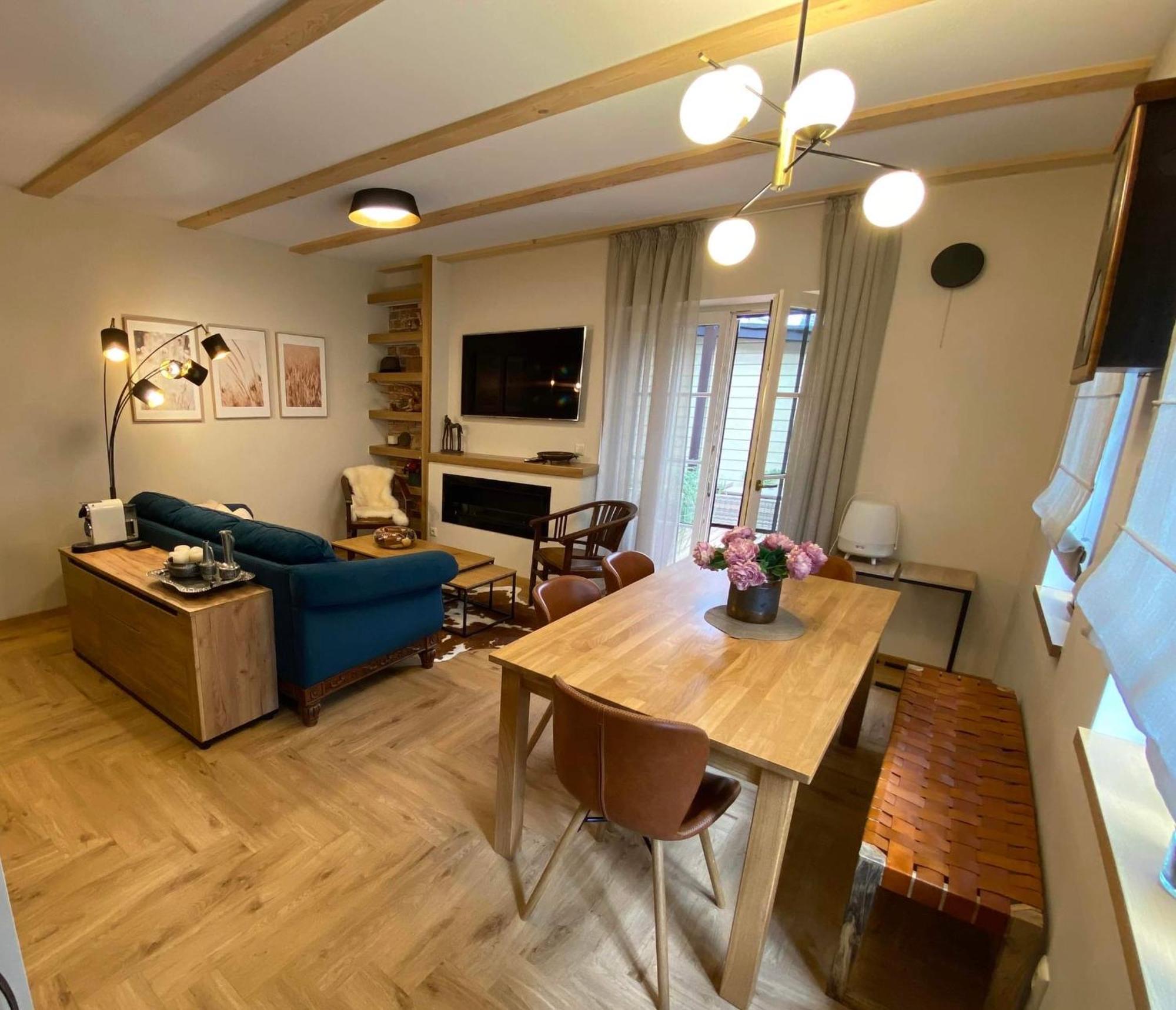 Memel Townhouse Apartamentai 克莱佩达 外观 照片