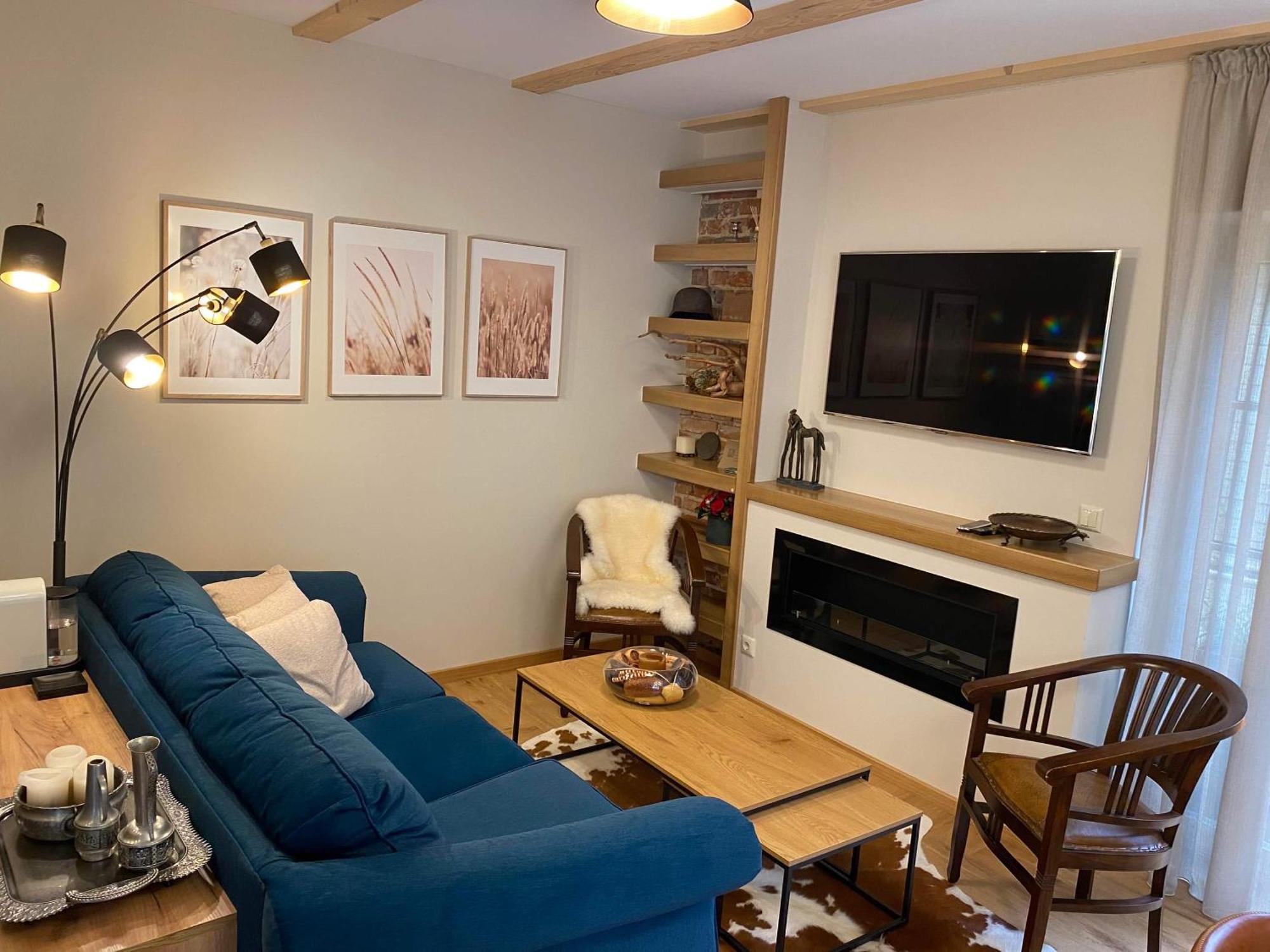 Memel Townhouse Apartamentai 克莱佩达 外观 照片